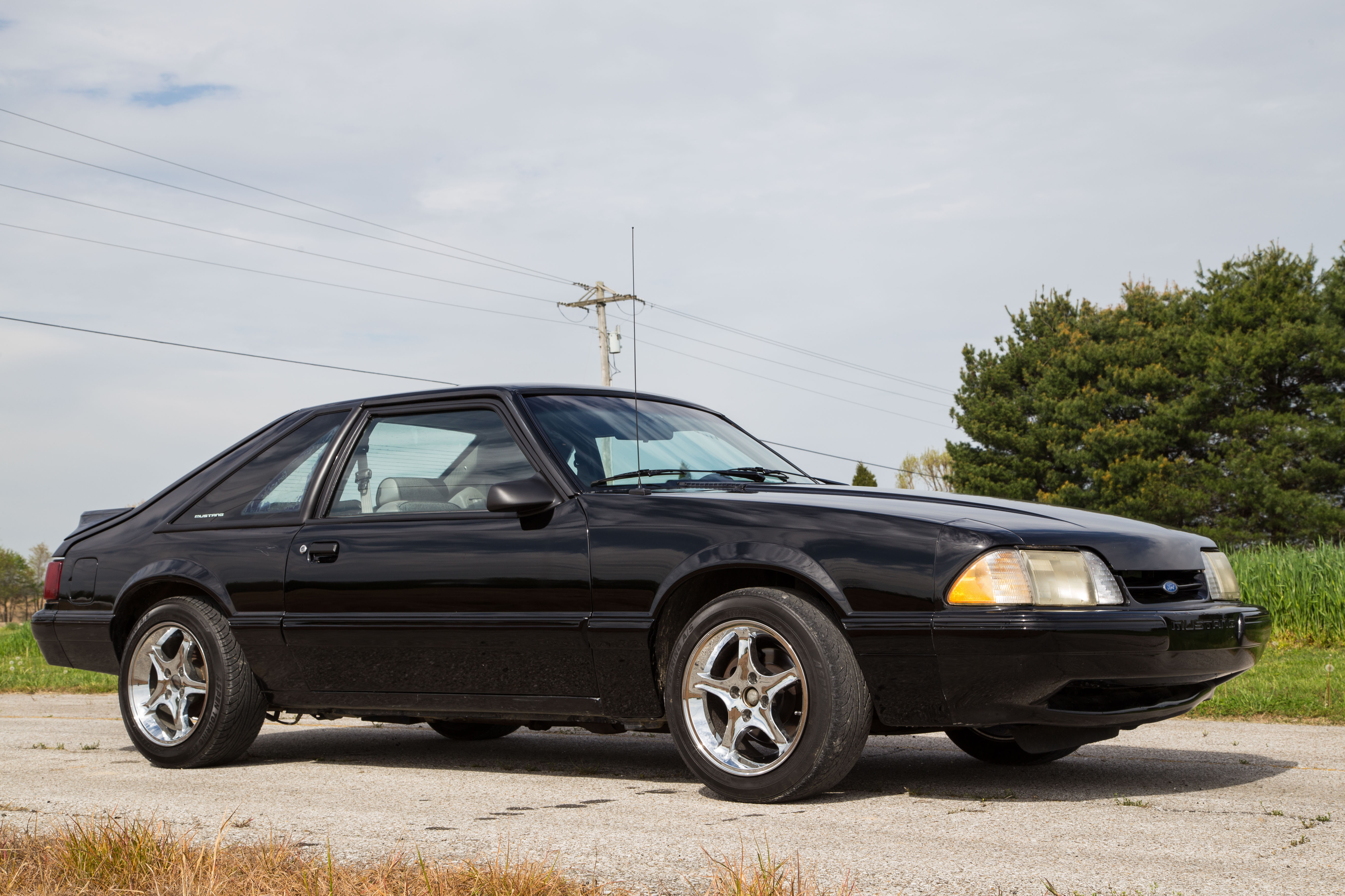 1990-black-hatchback-mustang-7-pruden-cars